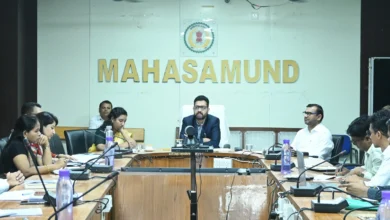 कलेक्टर ने ली साप्ताहिक समय-सीमा की बैठक